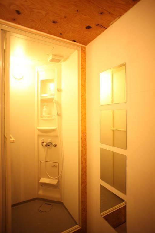 Base Inn Komagome Tokyo Exterior photo
