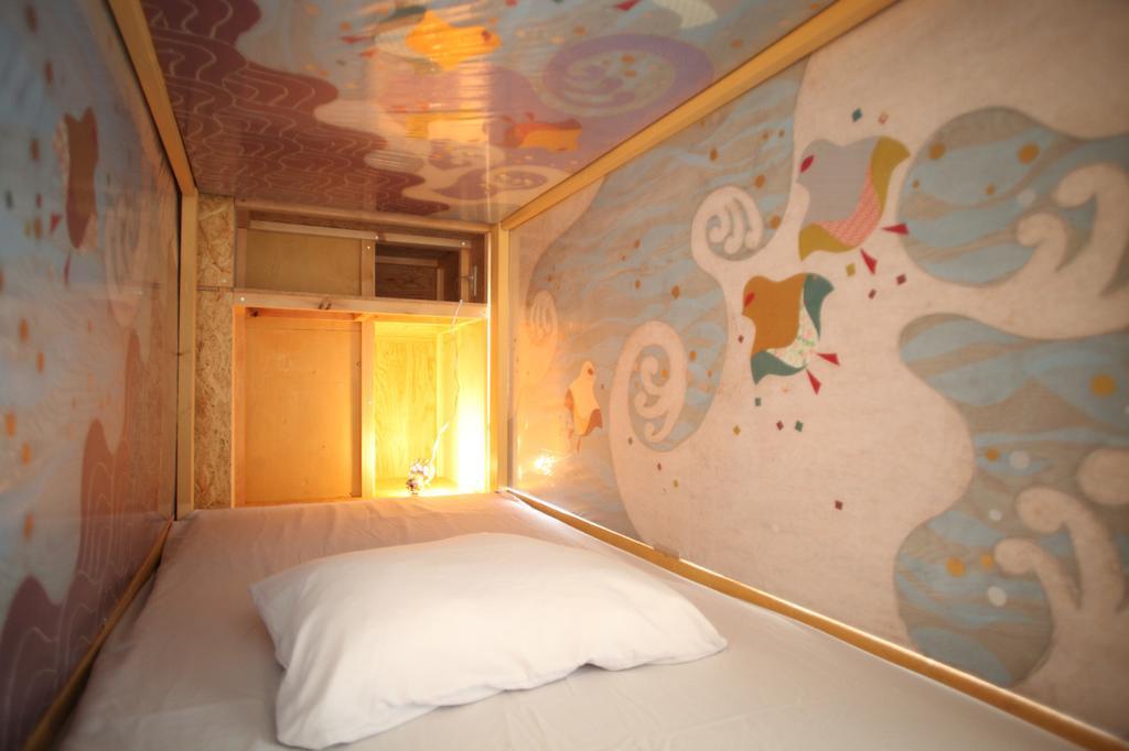 Base Inn Komagome Tokyo Exterior photo